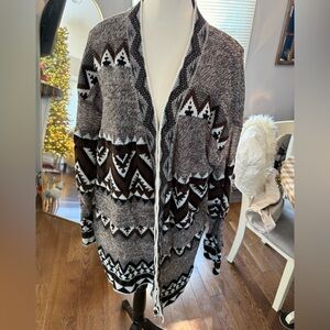 Geometric Patterned Cardigan - Black, White, Brown